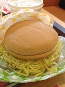 ラーメンバーガー